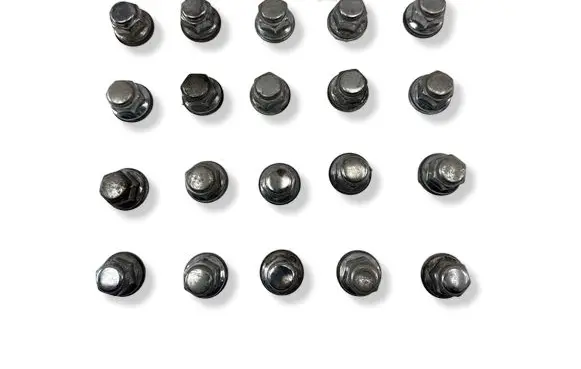 Hyundai Tucson IV NX4 Nuts/bolts 