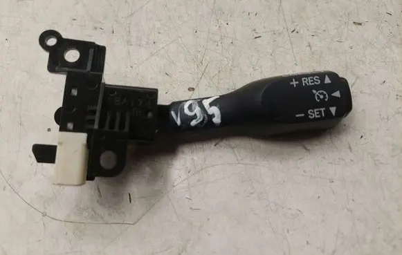 Toyota Verso Cruise control switch 8463305010
