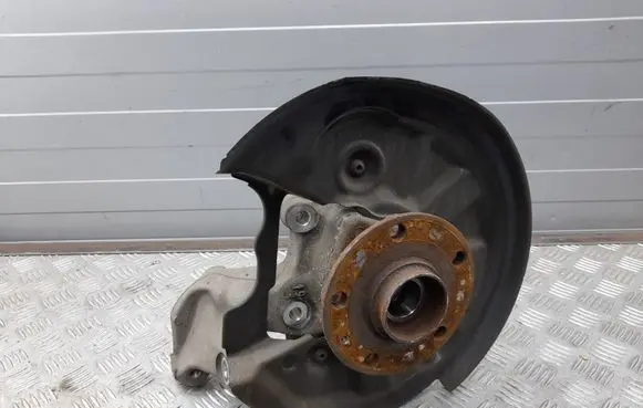 Audi A3 S3 8V Rear wheel hub 5Q0505435JA 5Q0615611