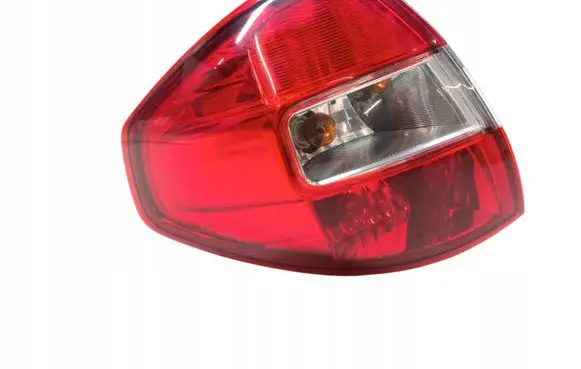 Renault Koleos I Rear/tail lights 26555JY00