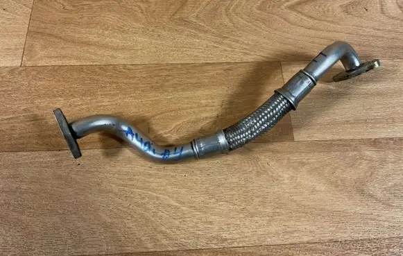 Audi A4 S4 B7 8E 8H Turbo turbocharger oiling pipe/hose 06D145736b