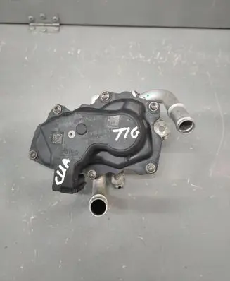 Volkswagen Golf VII EGR valve 04L131501S