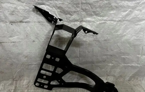 BMW 5 E60 E61 Front piece kit 7163484