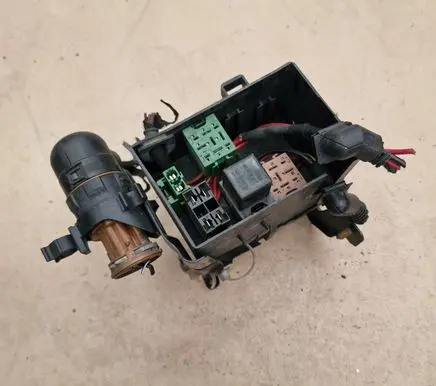 Opel Astra G Fuse box set 90560119 2945