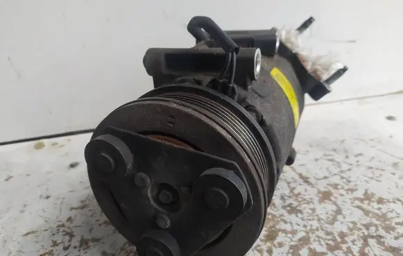 Ford C-MAX II Air conditioning (A/C) compressor (pump) AV6119D629DB