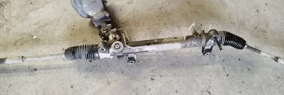 Toyota Avensis T250 Steering rack