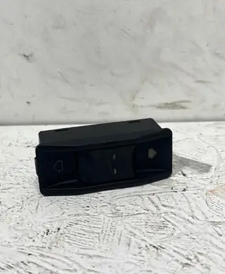 BMW 5 E39 Sunroof switch 1378862