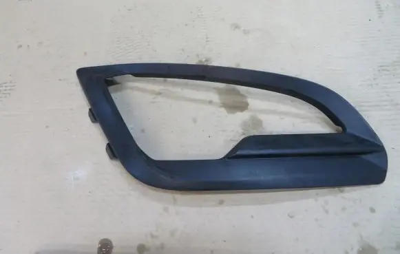 Ford Ecosport Front fog light trim/grill GN15-15A298-A