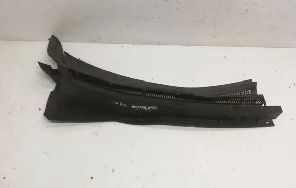 Mitsubishi Outlander Wiper trim 7405A174114
