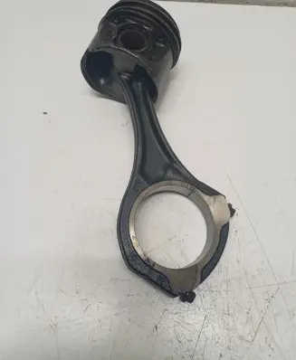 Mercedes-Benz E W211 Piston with connecting rod 0830923