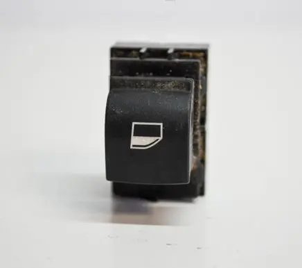 BMW 5 F10 F11 Electric window control switch 9241949