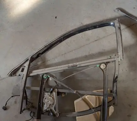 Audi A4 S4 B5 8D Front window lifting mechanism without motor 8D0837397