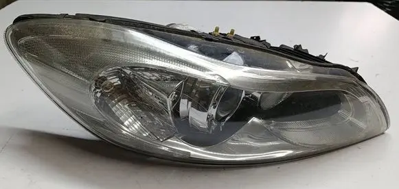 Volvo C30 Headlight/headlamp 31299821 0301255602 LE08C6184