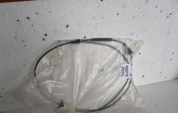 Alfa Romeo Mito Engine bonnet/hood lock release cable 52095654 68442621AA