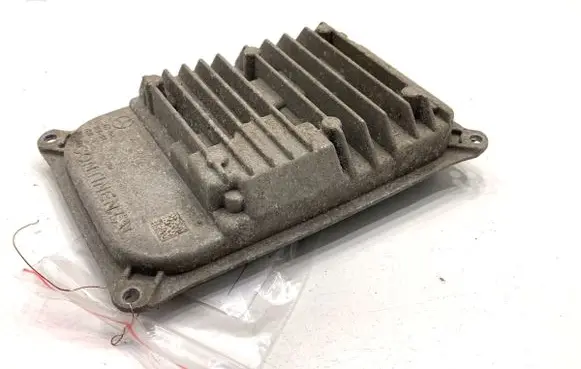 Mercedes-Benz GLE W167 Voltage converter/converter module A2479004004
