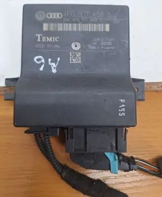 Audi A6 S6 C6 4F Gateway control module