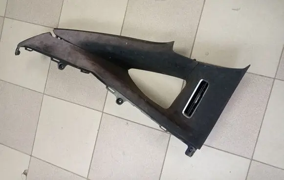 Tesla Model X (D) pillar trim (bottom) 105288900C 105288900 105288901C