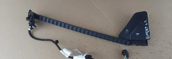 Citroen Jumpy Front door wiring loom 9816589080