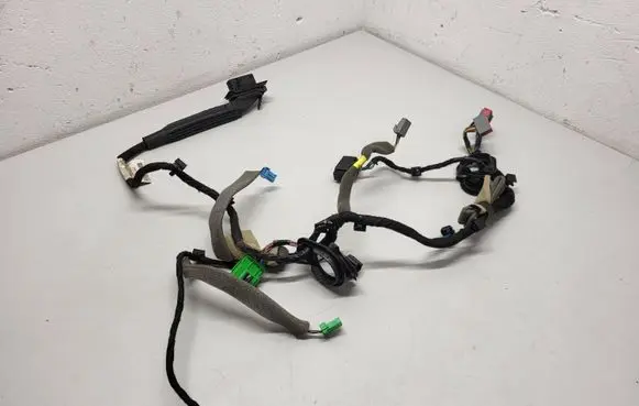 Volvo V60 Front door wiring loom 31374713