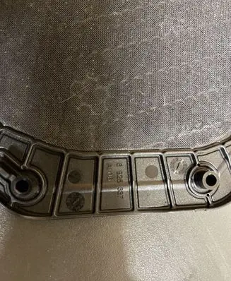 BMW 3 E90 E91 Subwoofer grill/trim 6925337 4913631819