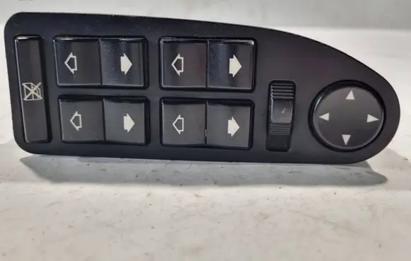 BMW 5 E39 Quarter vent window switch 8380646 9908 358183