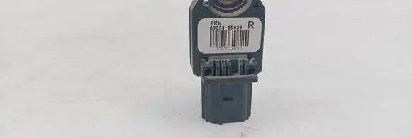 Toyota Avensis T250 Airbag deployment crash/impact sensor 8983305020 8983305020R trw