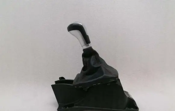 Mercedes-Benz CLA C117 X117 W117 Gear shifter/selector A1763602600