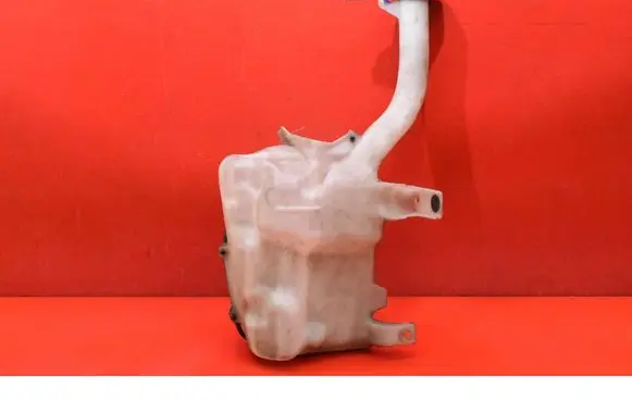 Ford Mondeo MK I Windshield washer fluid reservoir/tank DS7317B613AG