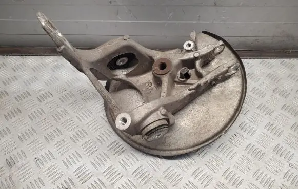 Audi A6 S6 C7 4G Rear wheel hub 8K0505436AD