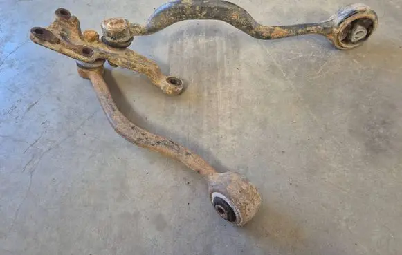 BMW 5 E28 Front control arm 