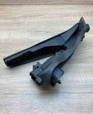 Skoda Octavia Mk2 (1Z) Accelerator throttle pedal 1K1721503P