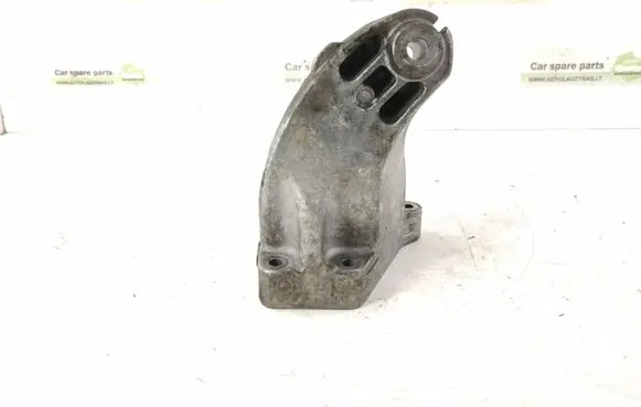Mercedes-Benz CLS C218 X218 Engine mounting bracket DALISID926 6422233304 6422235404