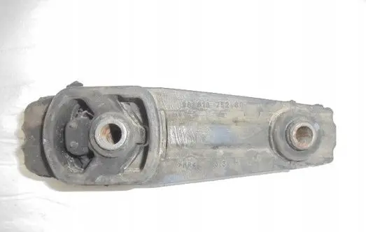 Citroen DS3 Engine mount bracket 9681675280