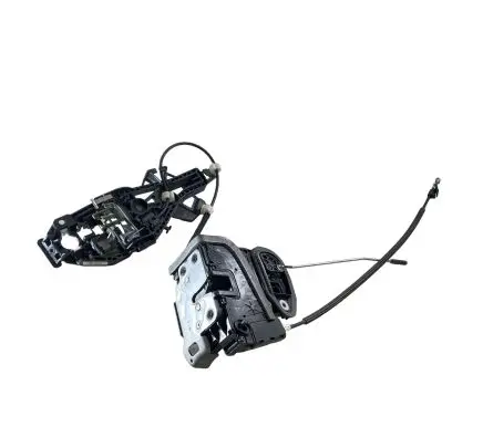 Chevrolet Equinox Rear door lock 13533609 46081100 3056736