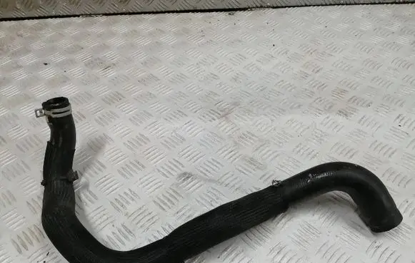 Renault Scenic IV - Grand scenic IV Engine coolant pipe/hose 215015627R