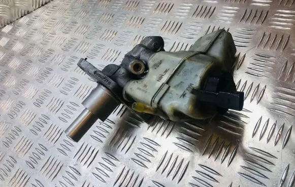 Volkswagen Eos Master brake cylinder 1K0945459A