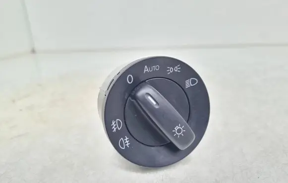 Volkswagen Tiguan Light switch 1K0941431BM