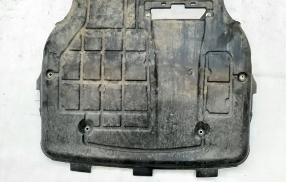 Volkswagen Multivan T6 Engine splash shield/under tray 7LA825453A
