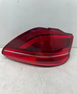 BMW X1 F48 F49 Rear/tail lights 7350714
