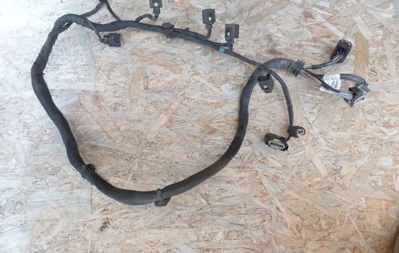 Mercedes-Benz A W168 Fuel injector wires A6681500033