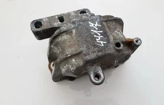 Volkswagen Touran I Engine mount bracket 1k0199262at