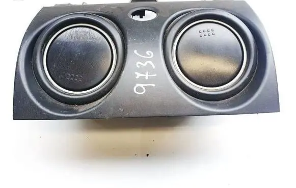 Mitsubishi Colt Dash center air vent grill 8002a583zz