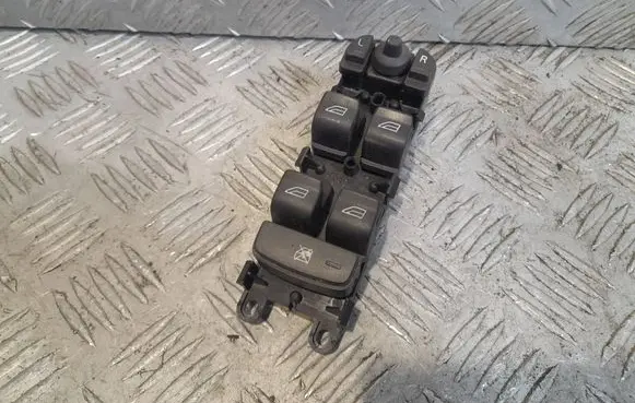 Land Rover Freelander 2 - LR2 Electric window control switch 6G9N14A132AC 03451250