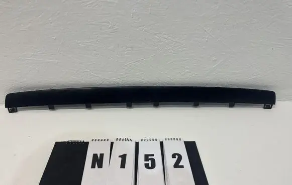 Volvo XC90 Front bumper splitter molding 39797360