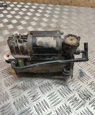 Audi A6 Allroad C5 Air suspension compressor/pump 