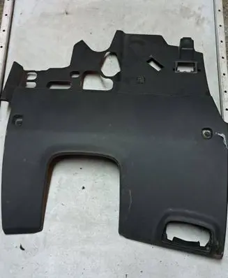 Dashboard lower bottom trim panel