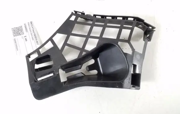 Mercedes-Benz GLA W156 X156 Front bumper support beam A1568850521