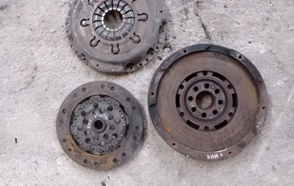 BMW 5 E39 Clutch set kit