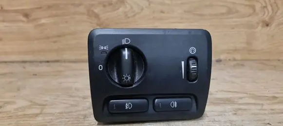Volvo V70 Light switch 30739312