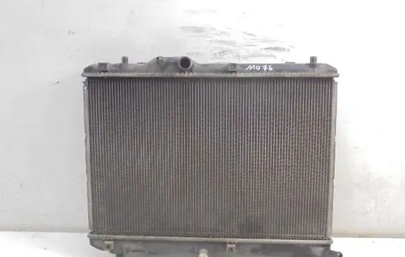Suzuki Swift I Coolant radiator 422133-4261